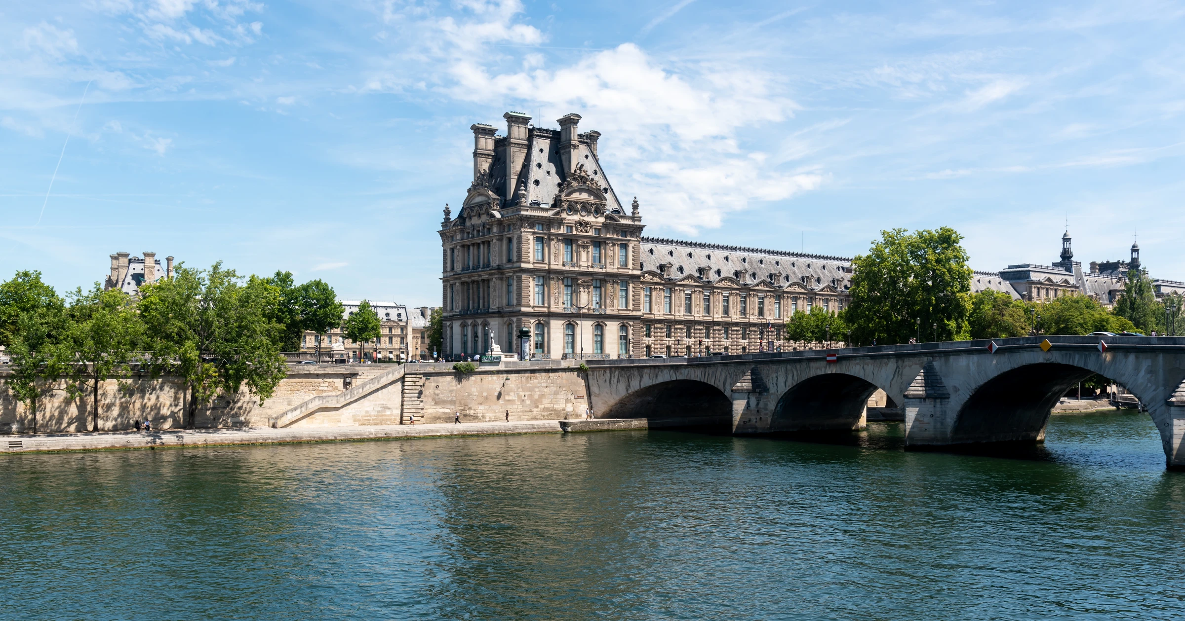 louvre